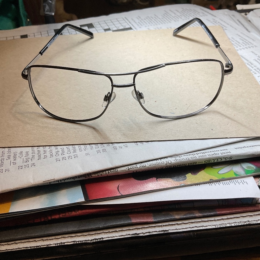 Foster Grant glass frames NE1214